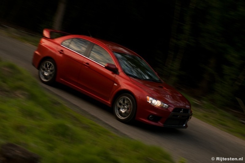 Mitsubishi Lancer Evolution  MR TC-SST