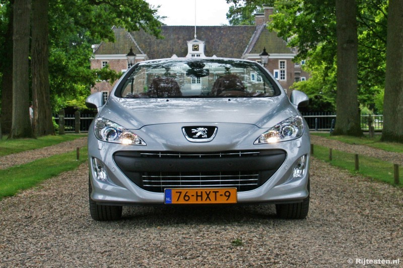 Peugeot 308 CC 1.6 THP Féline