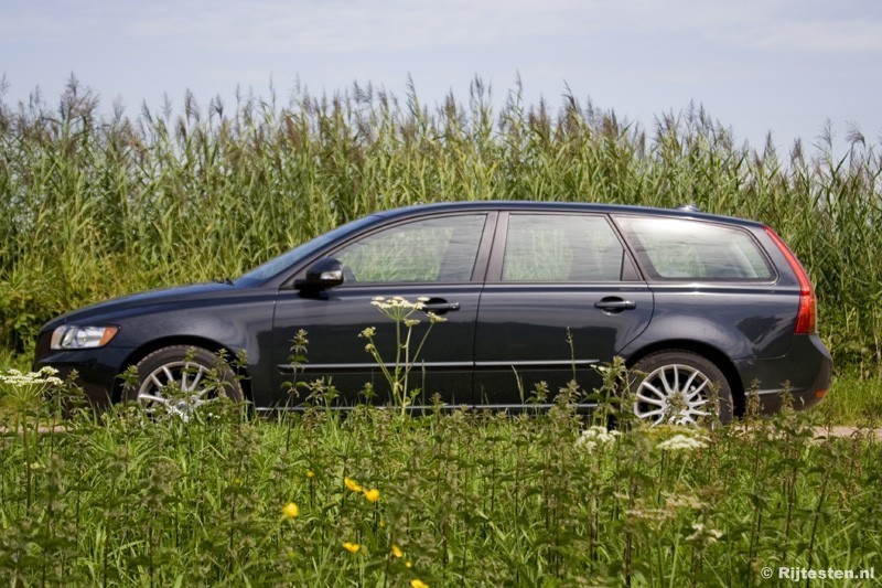 Volvo V50 DRIVe 1.6D Start and Stop Momentum Edition II