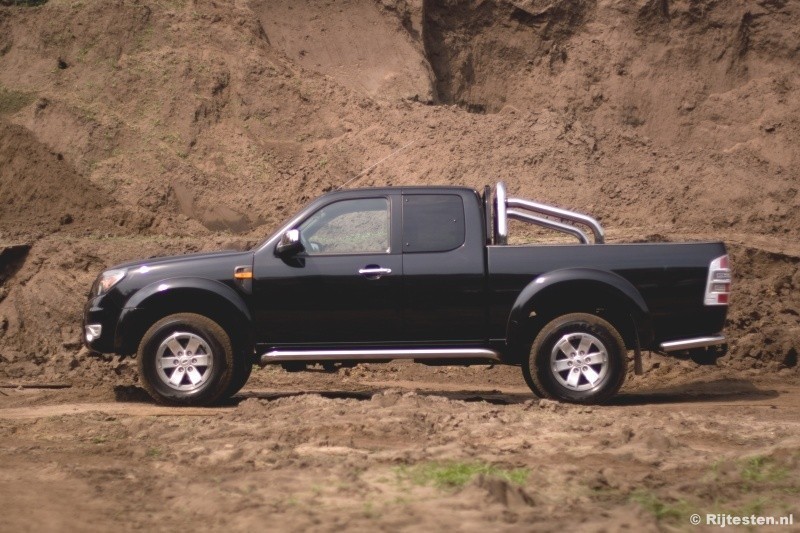 Ford Ranger 2.5 TDCi Limited