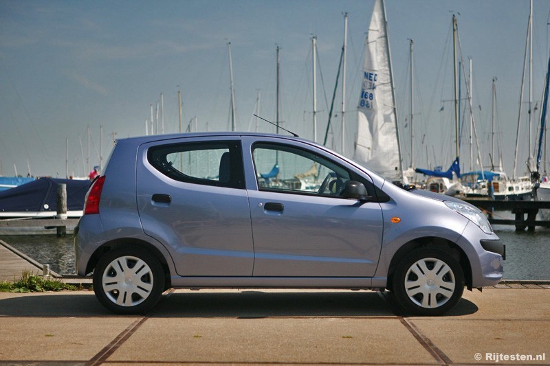 Nissan Pixo 1.0 Visia