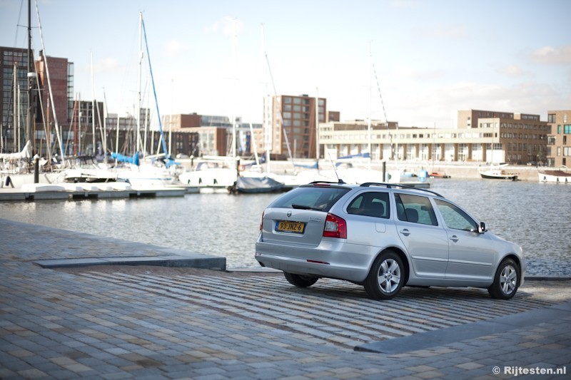 Skoda Octavia Combi 1.6 TDI Greenline Business Line