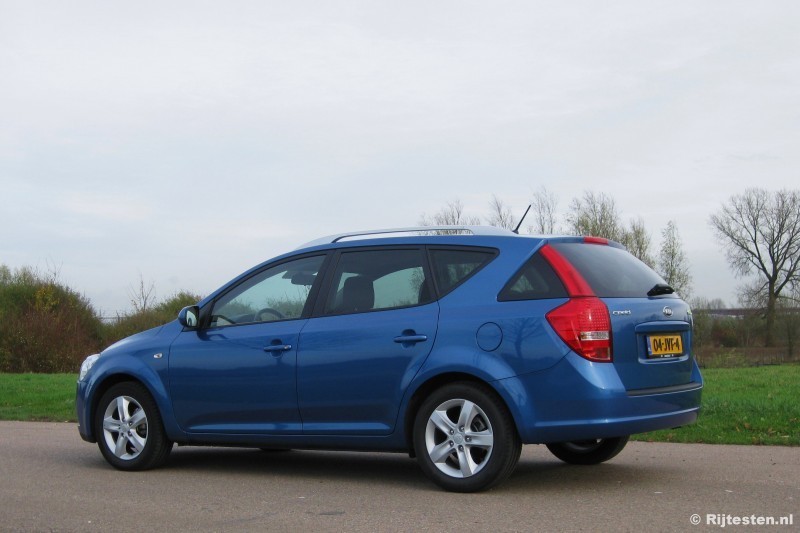 Kia cee'd Sporty Wagon 1.6 CVVT EcoDynamics First Edition