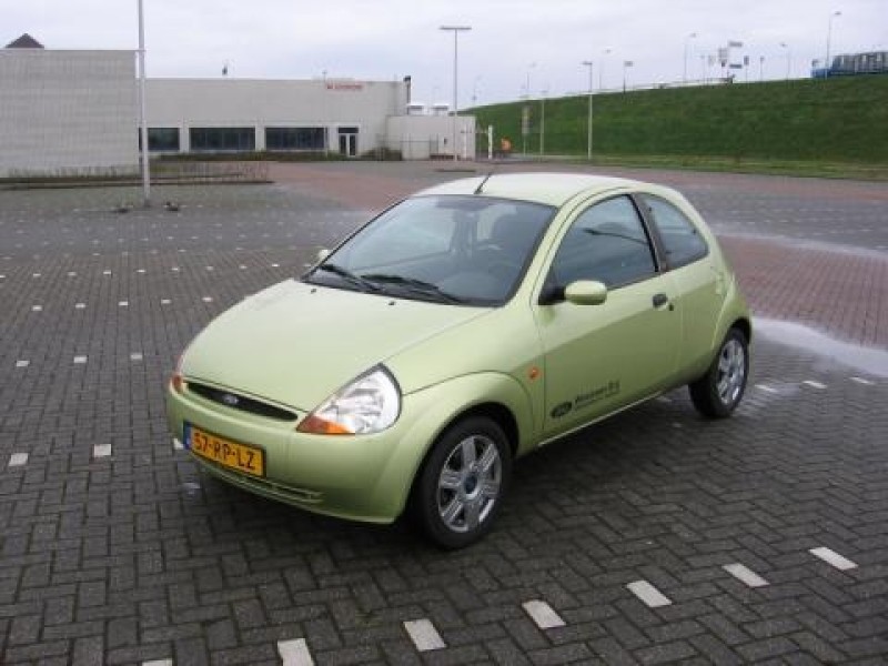 Ford Ka 1.3i 70 pk Appel