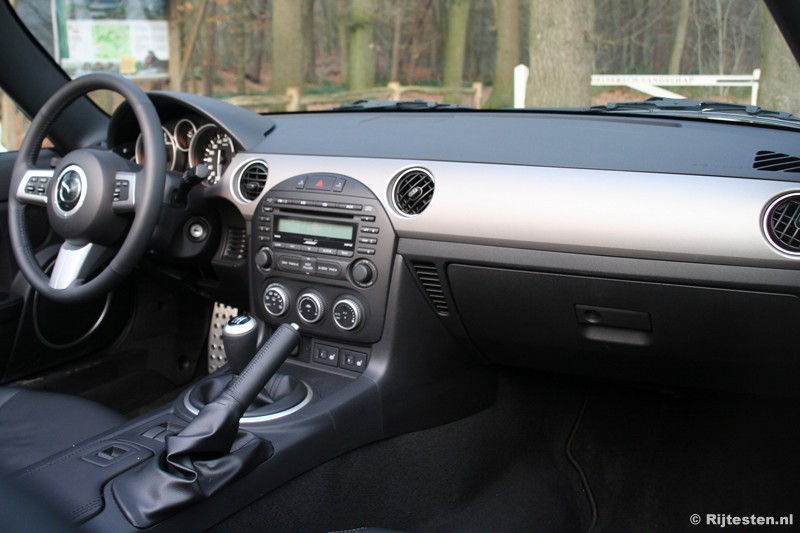 Mazda MX-5 Roadster Coupé 2.0 GTL