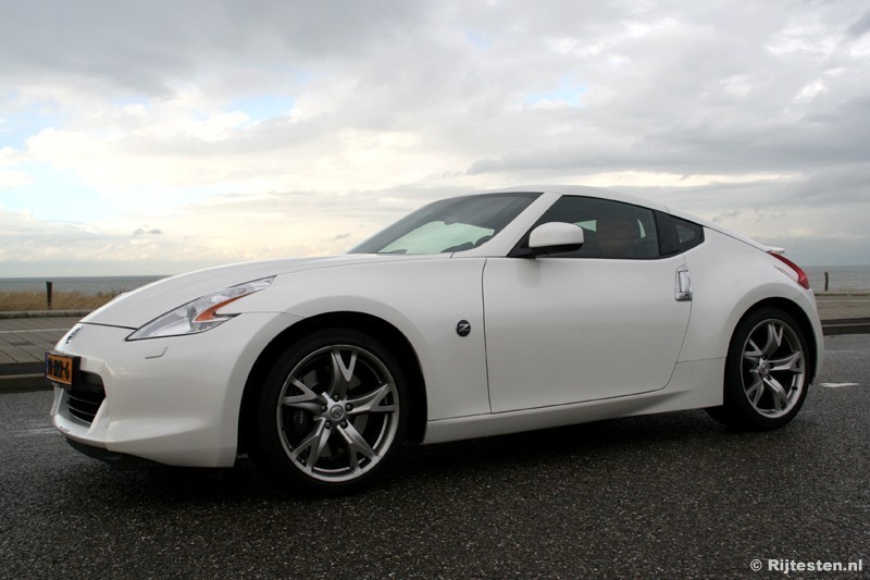 Nissan 370Z  