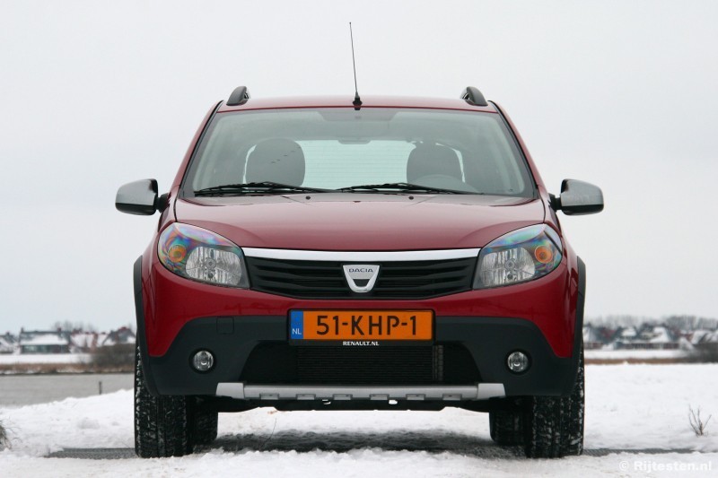 Dacia Sandero Stepway 1.6 MPI 90 