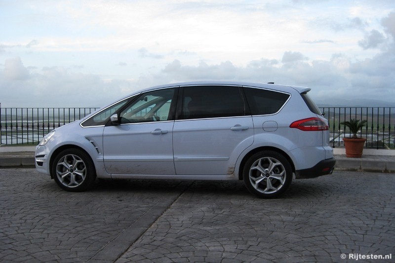 Ford S-MAX 2.0 SCTi Powershift