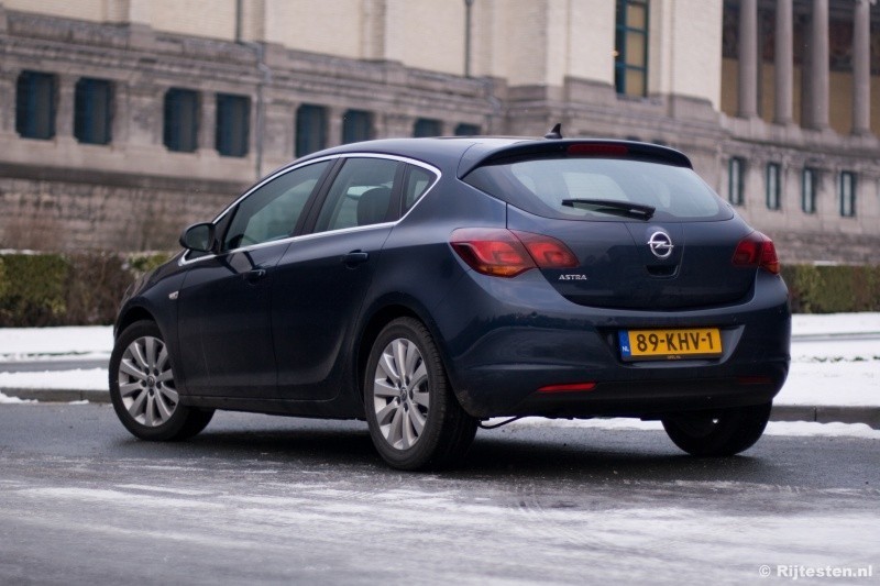 Opel Astra 1.7 CDTI Cosmo