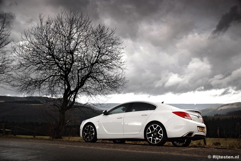 Opel Insignia OPC 2.8 V6 Turbo 