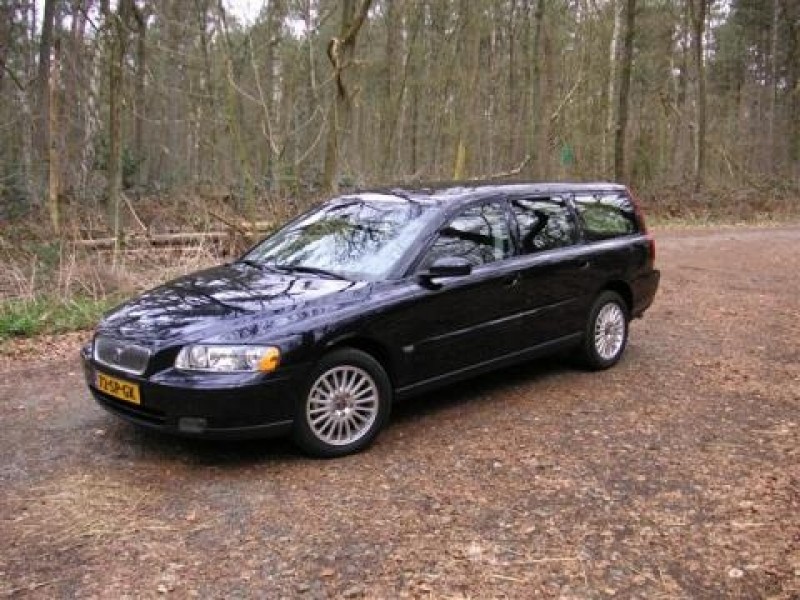 Volvo V70 2.4D Edition II