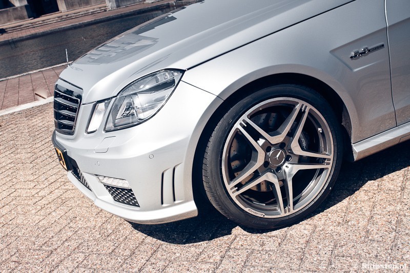 Mercedes-Benz E63 AMG  