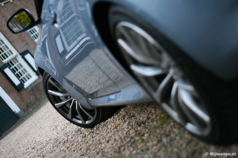 Infiniti G37 Cabrio  GT Premium