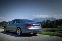 Audi A8L 6.3 W12 quattro 