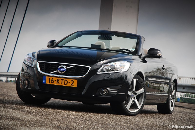 Volvo C70 2.0D Powershift Intro Edition