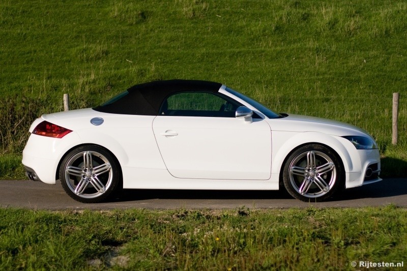 Audi TT S Roadster 2.0 TFSI quattro  Pro Line