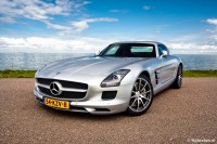 Mercedes-Benz SLS AMG  