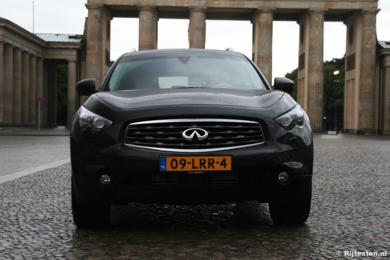 Infiniti FX 30d S Premium