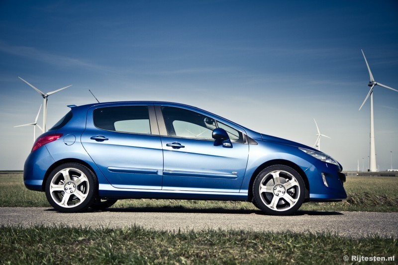 Peugeot 308 GTI  