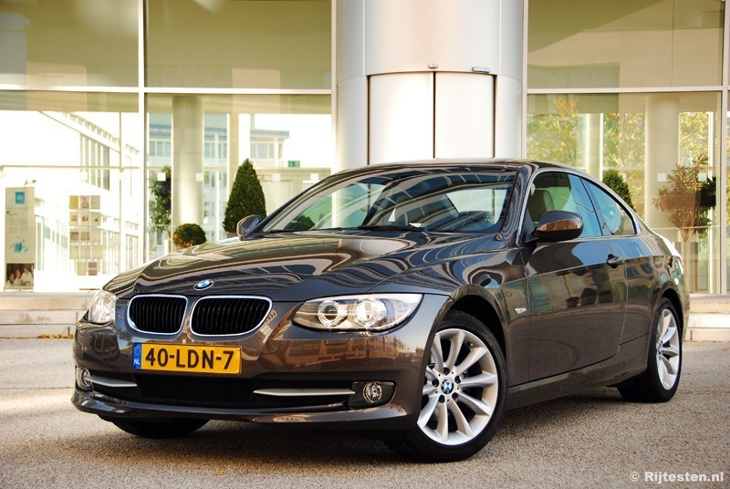 BMW 3 Serie Coupé 320i Corporate Lease High Executive