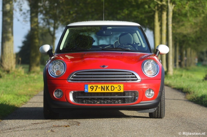 MINI Cooper D 1.6 16V Chili