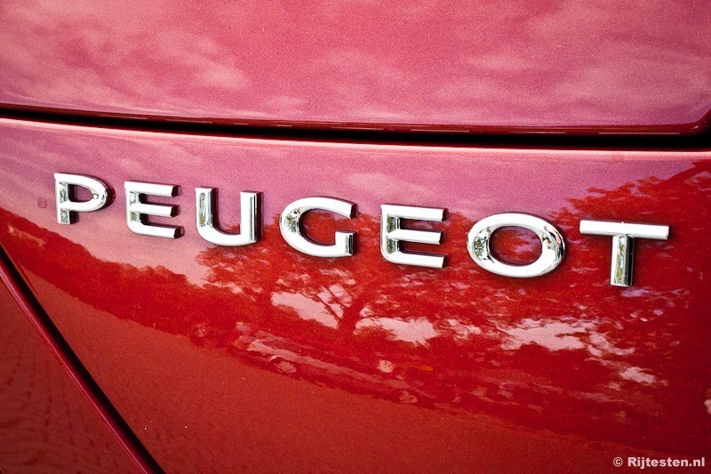 Peugeot RCZ 1.6 THP 200pk 