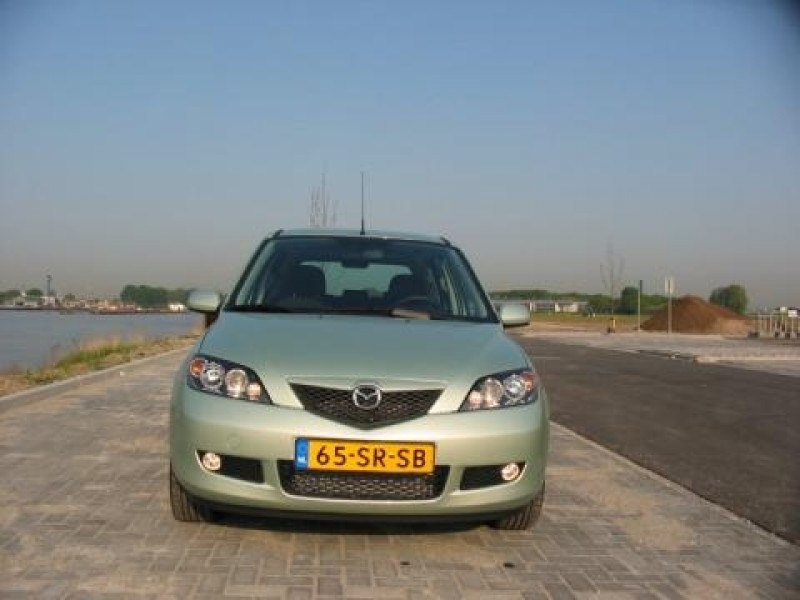 Mazda 2 1.4i Première