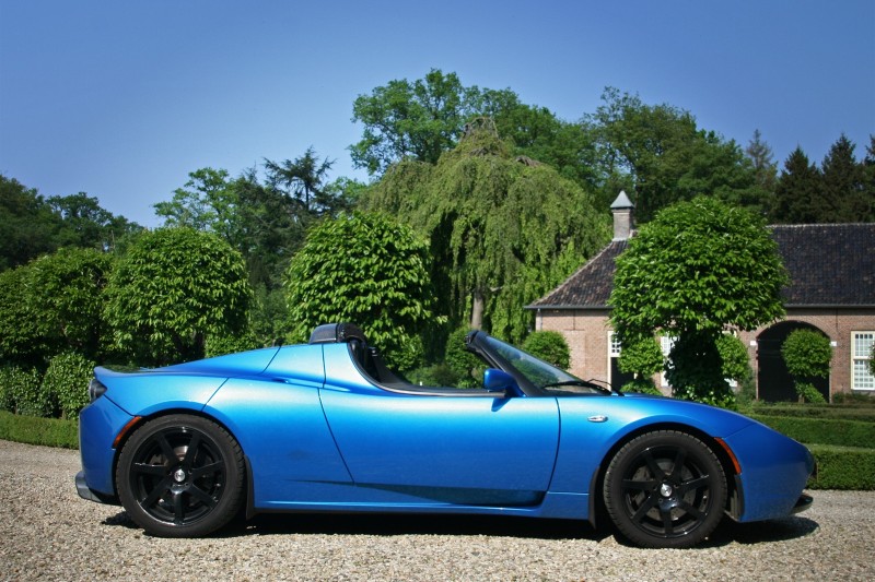 Tesla Roadster 2.0 Sport Signature Edition