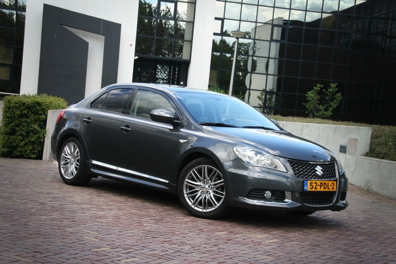 Suzuki Kizashi 2.4 Sport