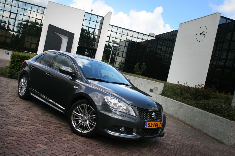 Suzuki Kizashi 2.4 Sport