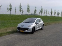 Peugeot 207 1.4 16V XS Première 3d