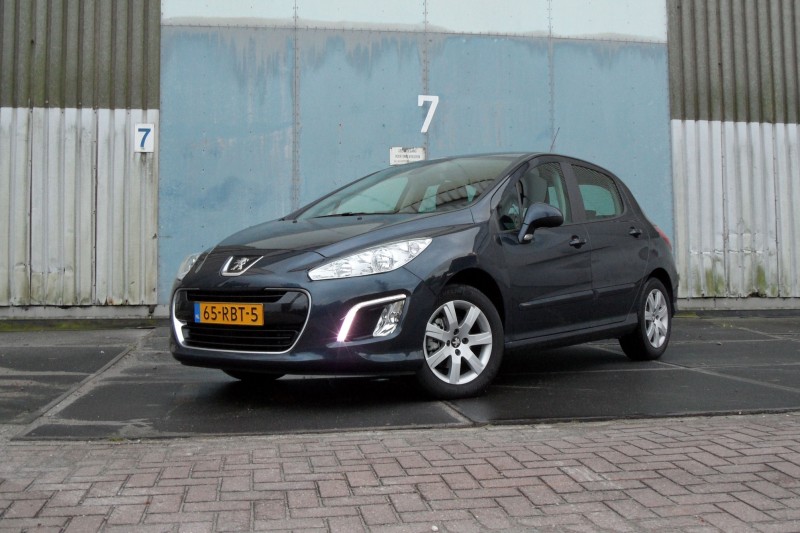 Test Peugeot 308 1.6 THP 125 Première Rijtesten.nl Pure