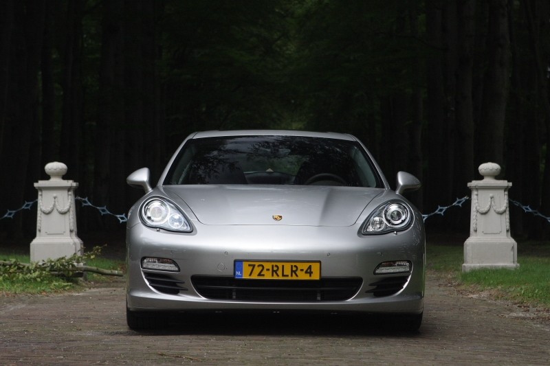 Porsche Panamera S Hybrid 3.0 V6 