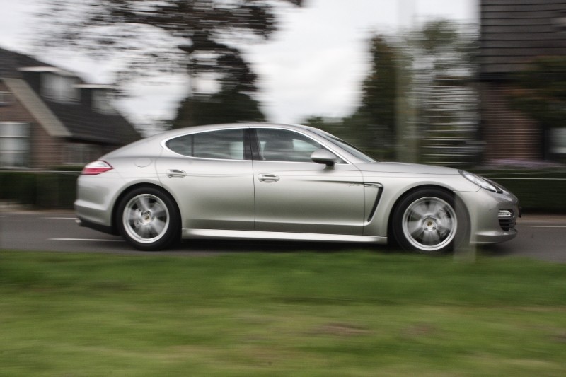 Porsche Panamera S Hybrid 3.0 V6 