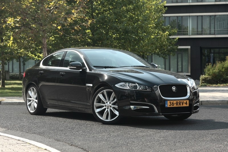 Jaguar XF 2.2D 