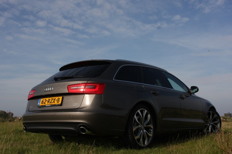 Audi A6 Avant 3.0 TDI quattro Pro Line +