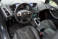 Ford Focus Sedan 1.6 EcoBoost Titanium