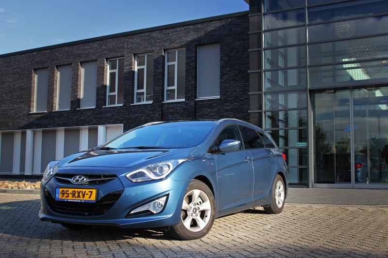 Test Hyundai i40 CW 1.7 CRDi Business Edition Rijtesten