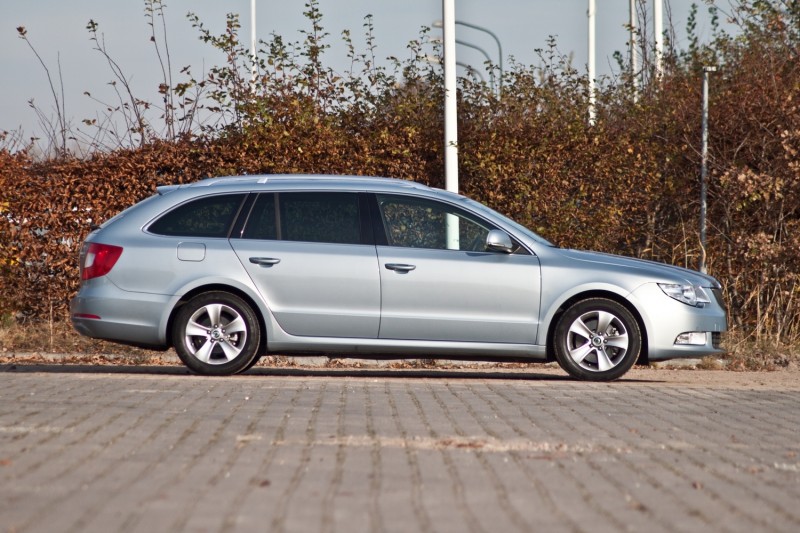 Skoda Superb Combi Greenline 1.6 TDI Business Line