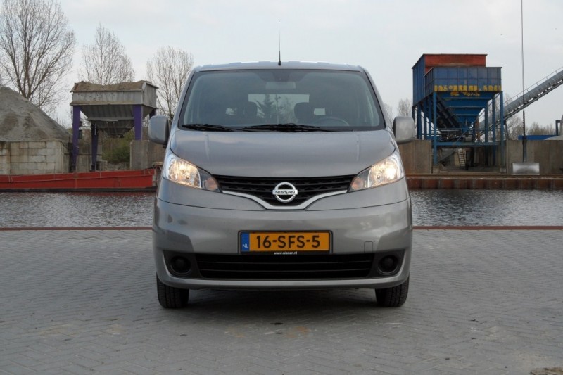 Nissan Evalia 1.6 Acenta