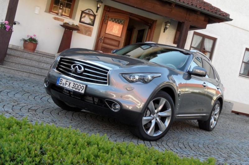 Infiniti FX 30d S Premium