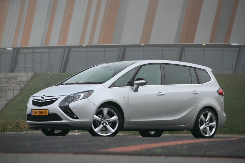 Test Renault Grand Scénic Energy dCi 110 Bose Rijtesten