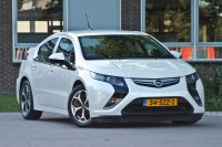 Opel Ampera  