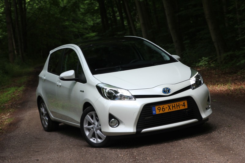 Toyota Yaris Full Hybrid 1.5 Dynamic