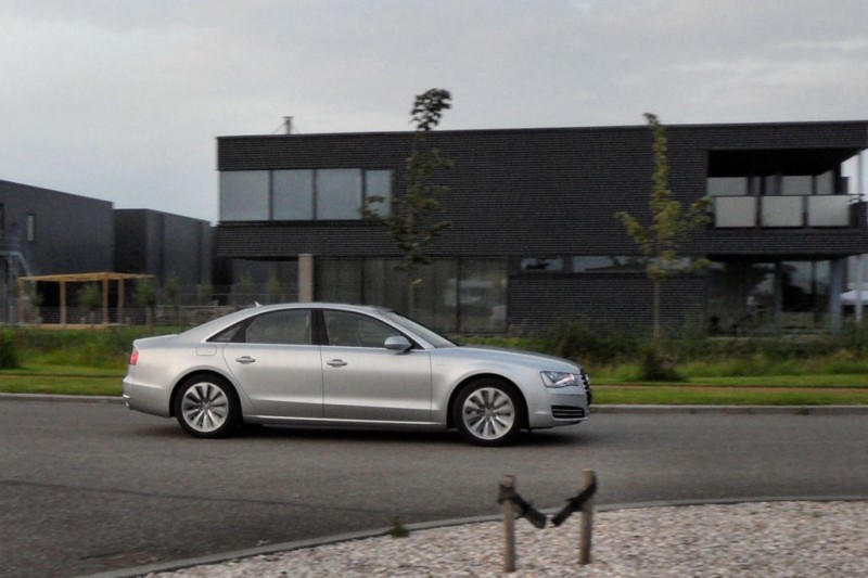 Audi A8 Hybrid Pro Line +