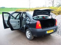 Dacia Logan 1.6 MPI Lauréate