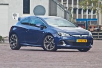 Opel Astra GTC OPC  