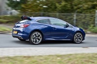 Opel Astra GTC OPC  