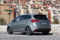 Kia Carens 2.0 GDI Super Pack Premium