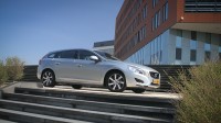 Volvo V60 Plug-in Hybrid D6 AWD Summum